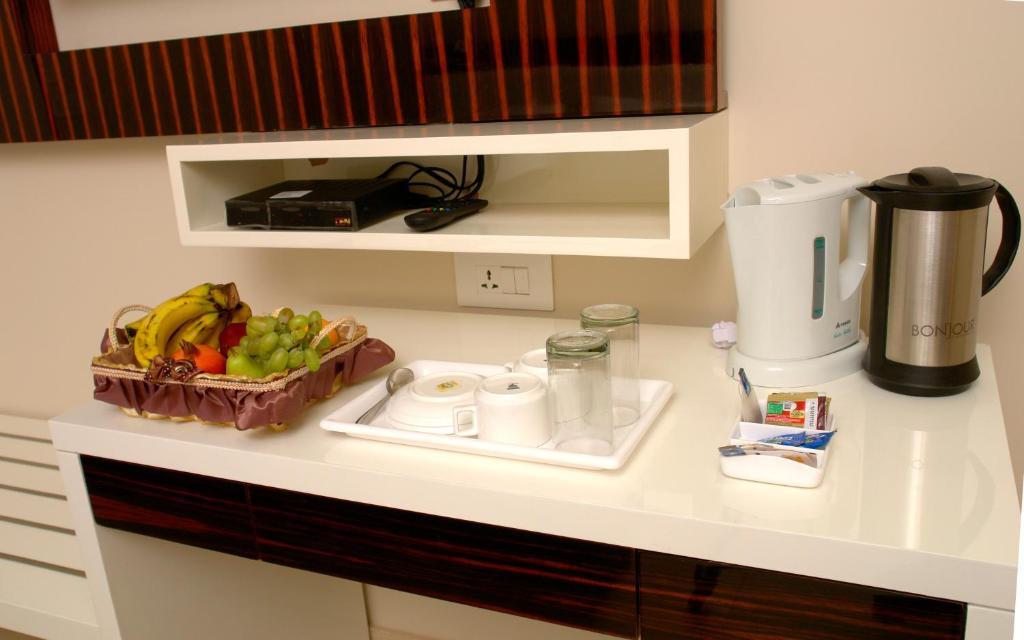 Hotel Gulnar Új-Delhi Kültér fotó